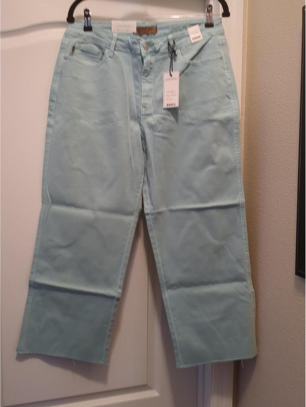 Judy Blue Garment Dyed High Rise Crop Jeans 13/31 Raw Hem JB88984 Light Blue Sky